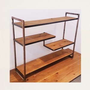 鉄と杉の棚 -Shelf of cedar and iron-